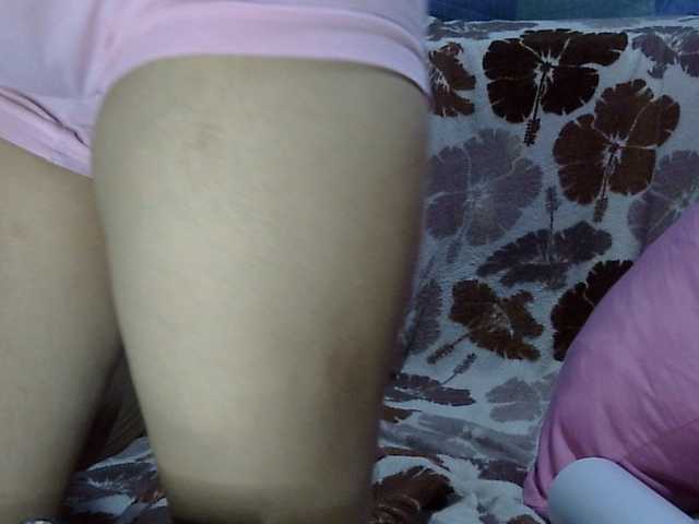 HOTTIEMEE live cam on BongaCams