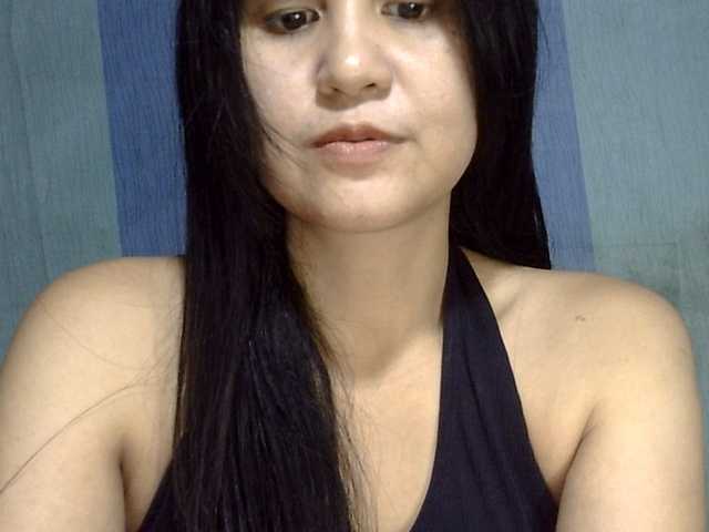 HOTTIEMEE live cam on BongaCams