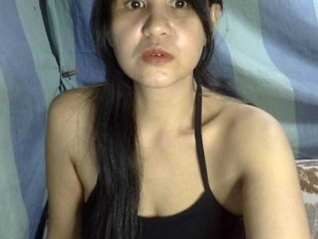 HOTTIEMEE live cam on BongaCams