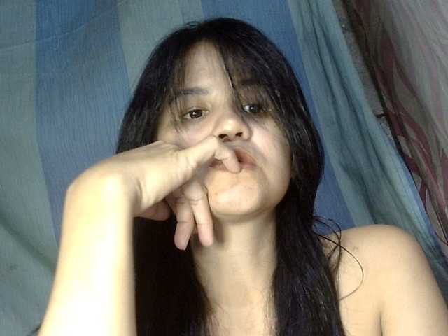 HOTTIEMEE live cam on BongaCams