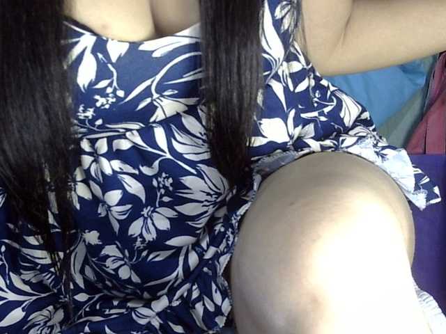 HOTTIEMEE live cam on BongaCams