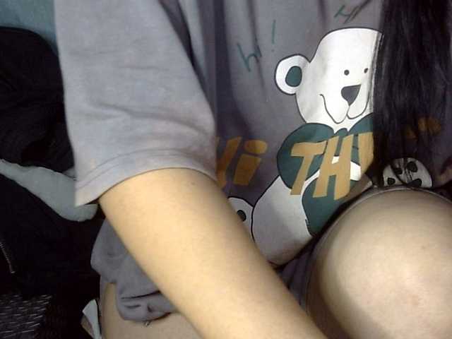 HOTTIEMEE live cam on BongaCams