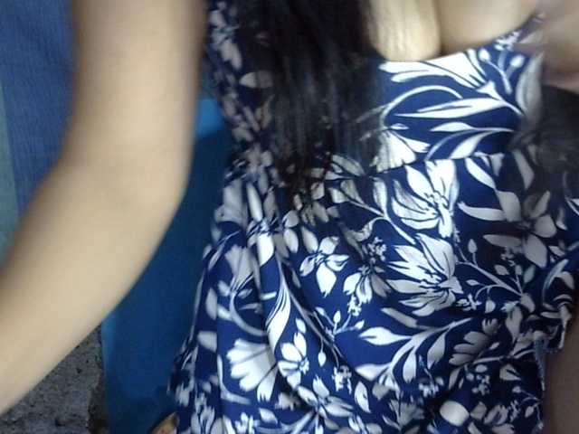 HOTTIEMEE live cam on BongaCams