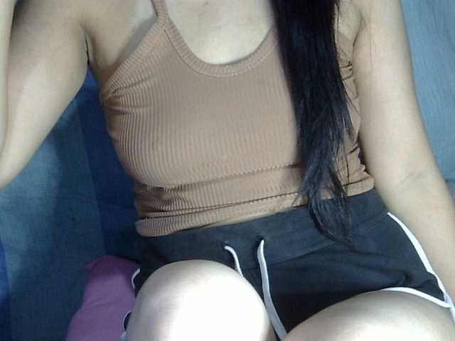 HOTTIEMEE live cam on BongaCams