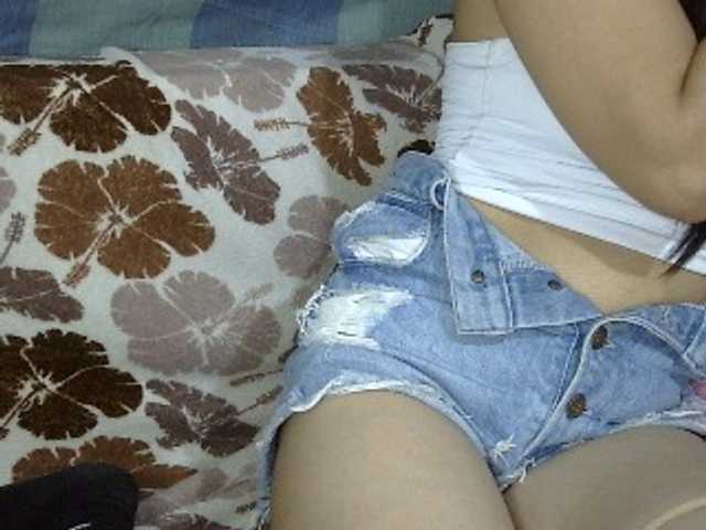 HOTTIEMEE live webcam show