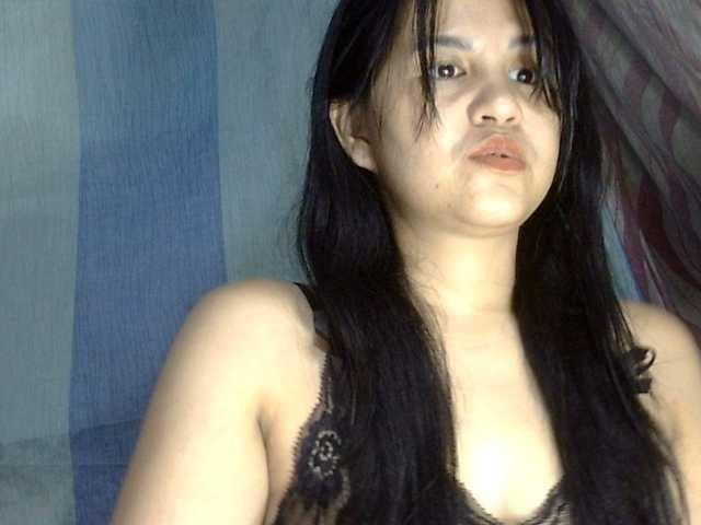 HOTTIEMEE live cam on BongaCams