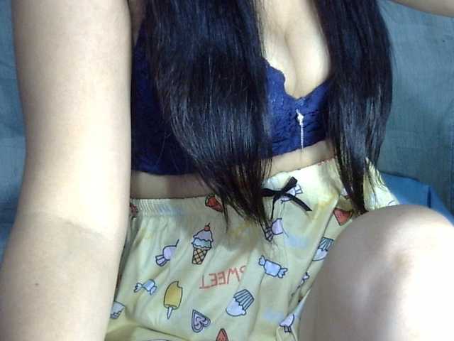 HOTTIEMEE live cam preview