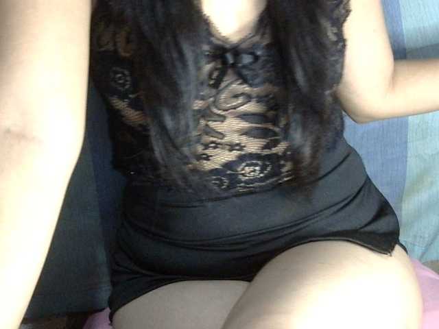 HOTTIEMEE live cam on BongaCams