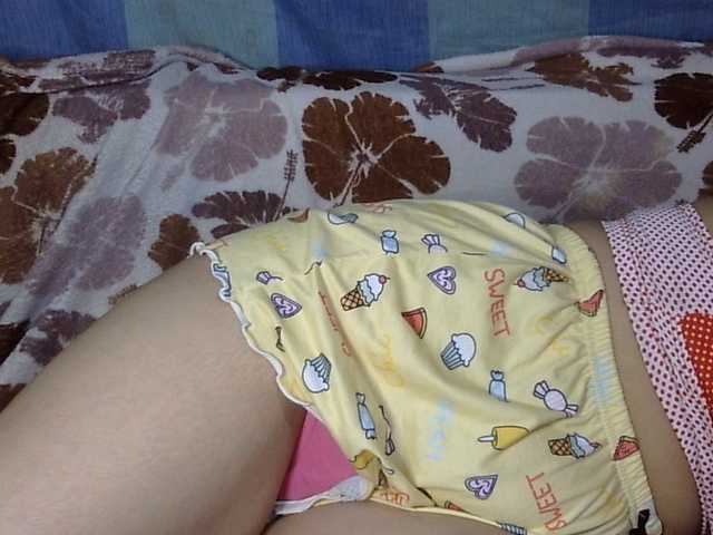 HOTTIEMEE live webcam show