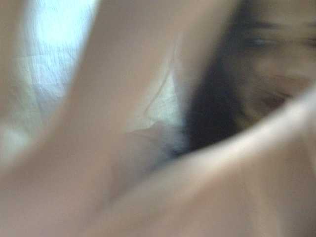 HOTTIEMEE live cam on BongaCams