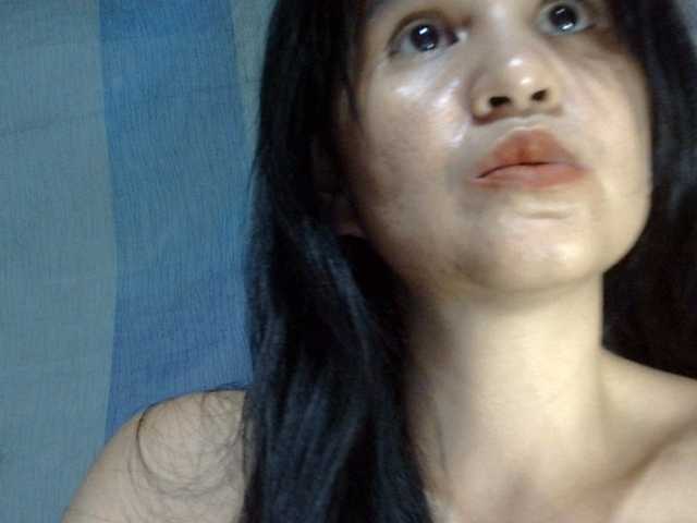 HOTTIEMEE live cam on BongaCams