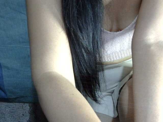 HOTTIEMEE live cam on BongaCams