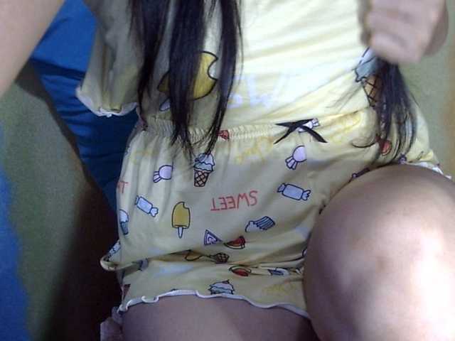 HOTTIEMEE live cam preview