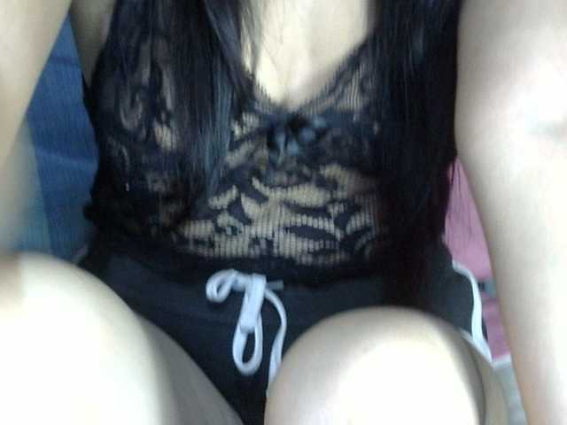 HOTTIEMEE live cam on BongaCams