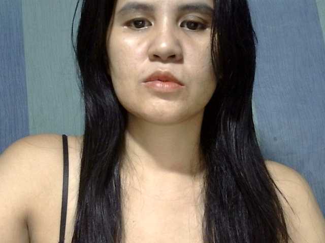HOTTIEMEE live cam on BongaCams
