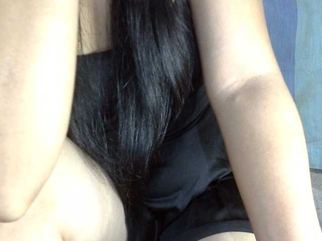 HOTTIEMEE live cam on BongaCams