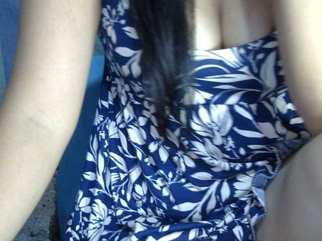 HOTTIEMEE live cam on BongaCams