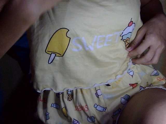 HOTTIEMEE live cam preview