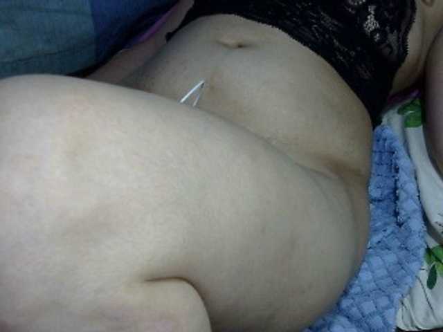 HOTTIEMEE's BongaCams show and profile