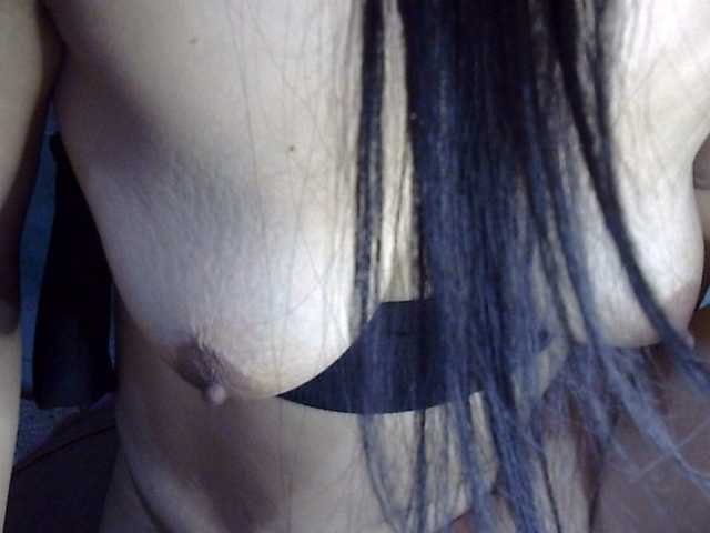 HOTTIEMEE live cam on BongaCams