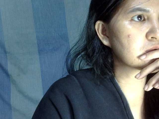 HOTTIEMEE live cam on BongaCams