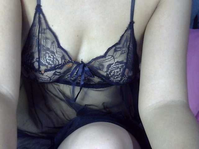 HOTTIEMEE live webcam show
