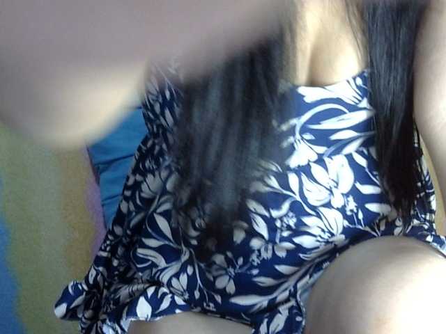 HOTTIEMEE live cam preview
