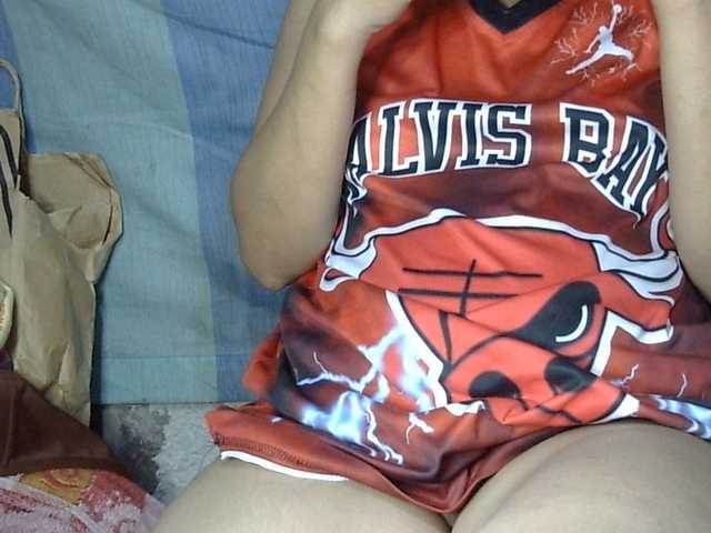 HOTTIEMEE live cam on BongaCams