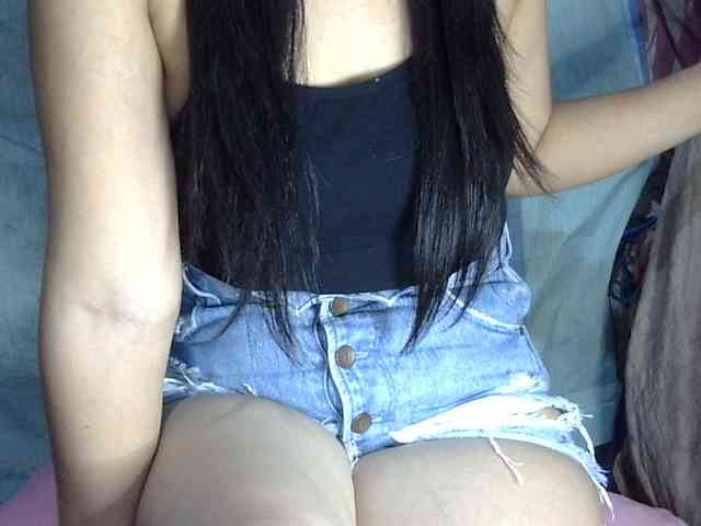HOTTIEMEE's webcam live show