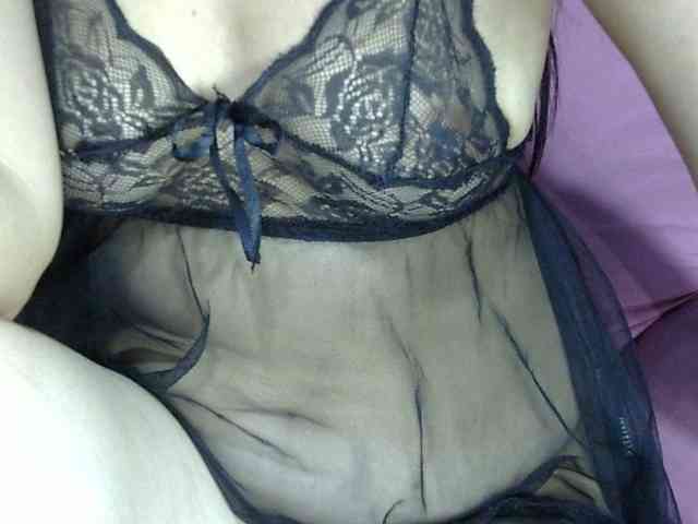 Model: HOTTIEMEE