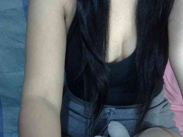Model: HOTTIEMEE