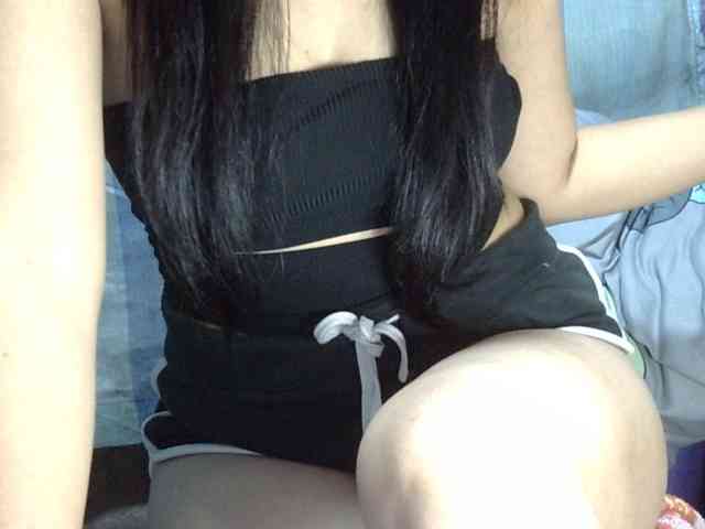 Model: HOTTIEMEE