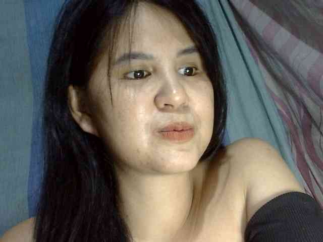 Model: HOTTIEMEE