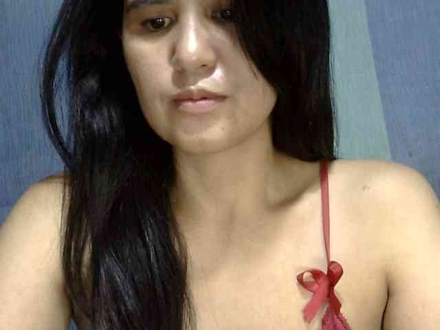 HOTTIEMEE
