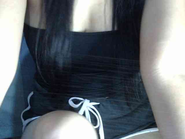 Model: HOTTIEMEE