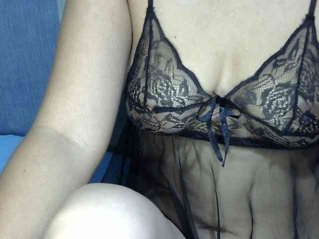 HOTTIEMEE Live Webcam on BongaCams