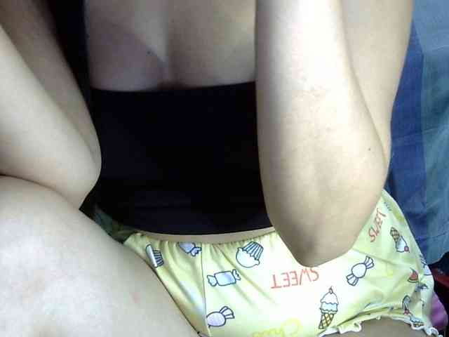 Model: HOTTIEMEE