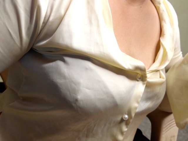 Tamilbabby2025, live now on BongaCams