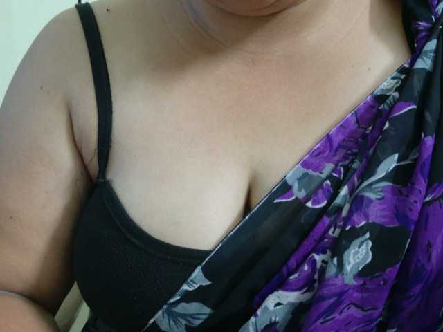 Tamilbabby2025 live cam