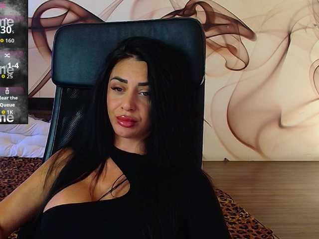 NaomiScarlett live cam on BongaCams