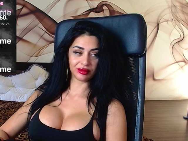 NaomiScarlett live cam on BongaCams