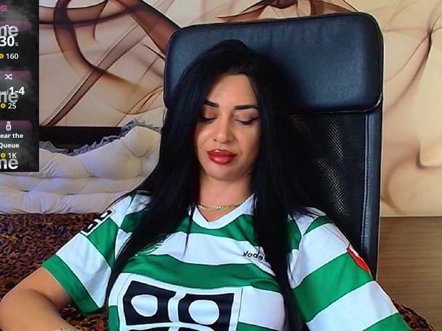 NaomiScarlett live cam on BongaCams