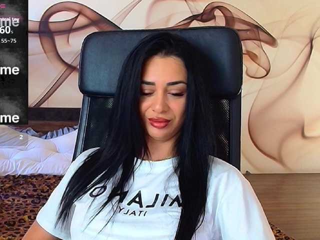 NaomiScarlett live cam on BongaCams
