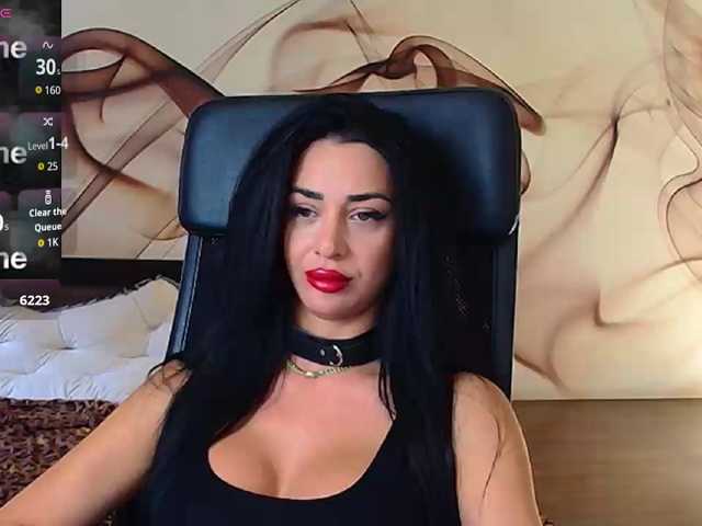 NaomiScarlett live cam preview