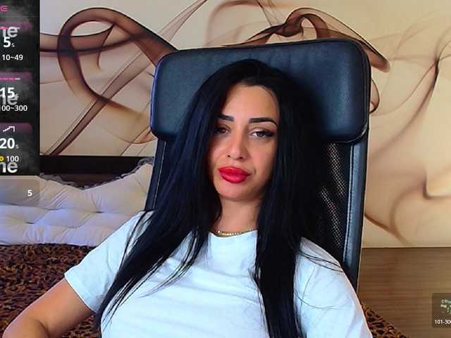 NaomiScarlett