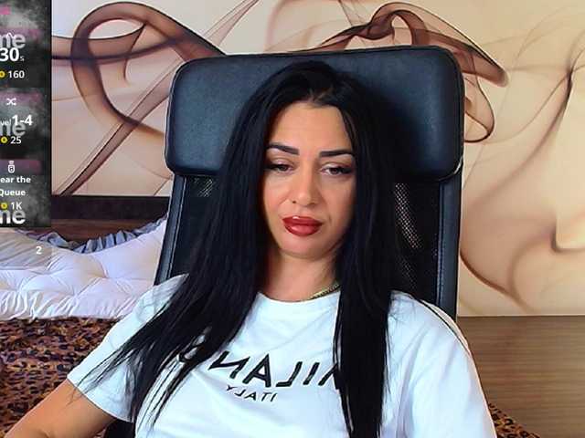 NaomiScarlett live cam on BongaCams