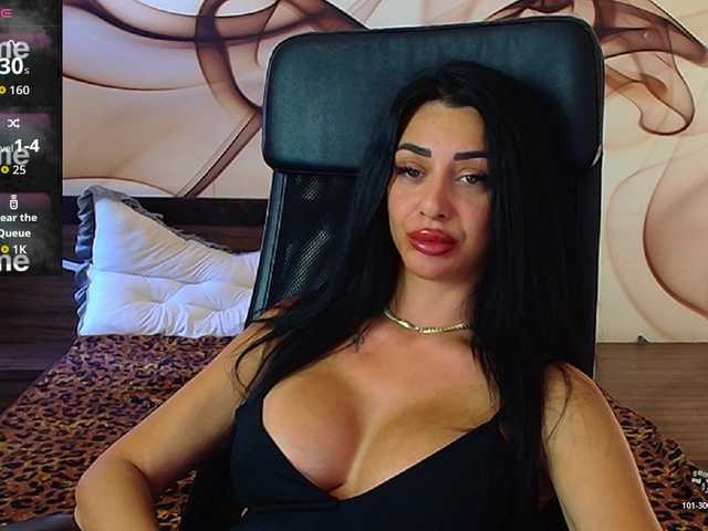 NaomiScarlett live cam on BongaCams
