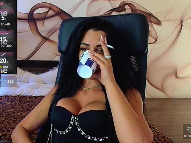 NaomiScarlett live cam on BongaCams