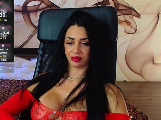 NaomiScarlett live cam on BongaCams