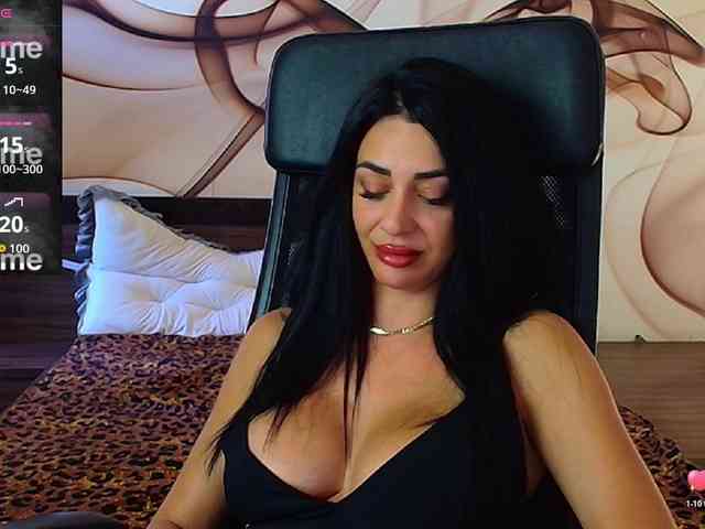 NaomiScarlett webcam